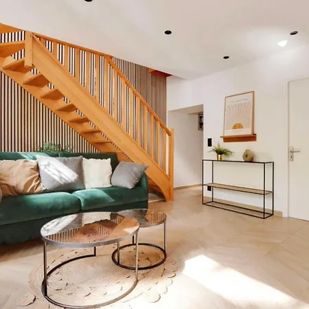 Apartment Beautiful Near Bastille L001 *